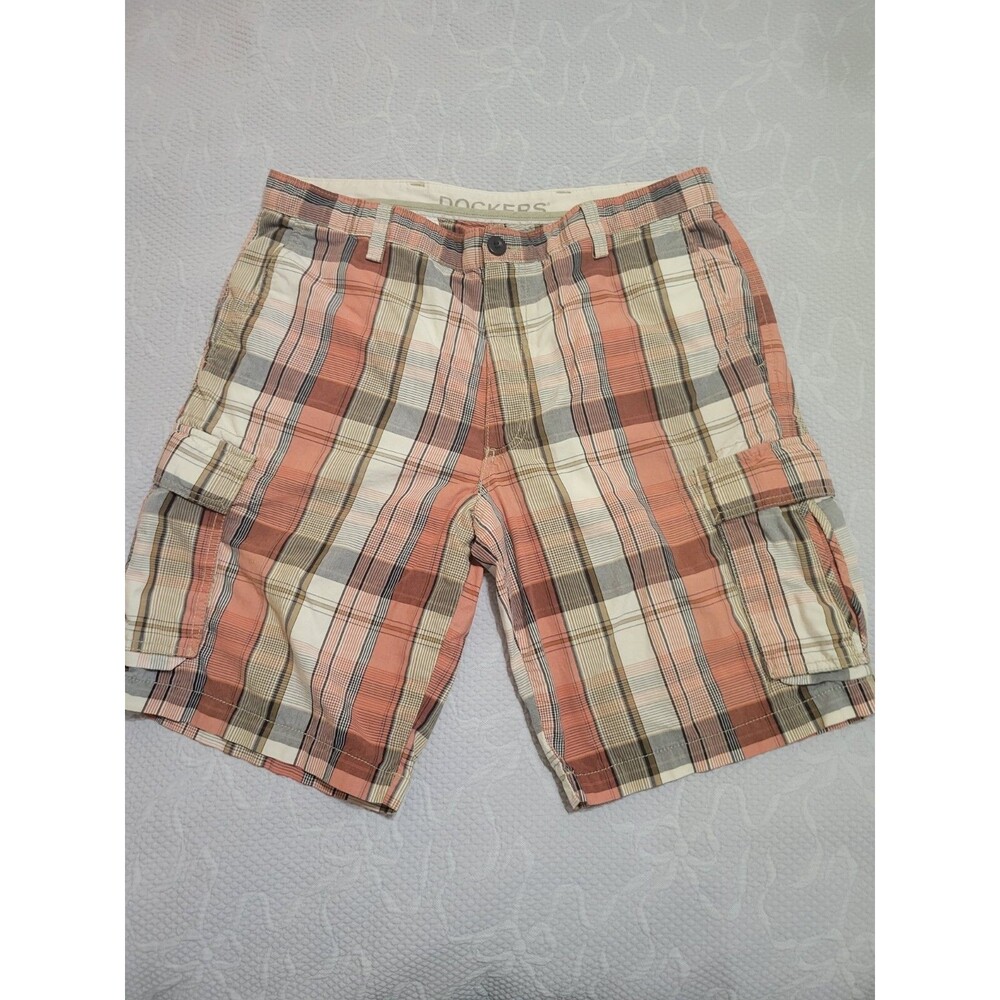 Dockers Mens Cargo Shorts (Fit 36" X 10") Checked Pattern All Cotton Comfort